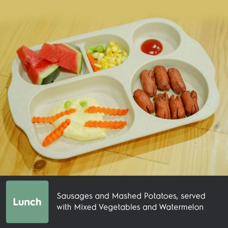 Sausages and Mashed Potatoes, served with Mixed Vegetables and Watermelon-min